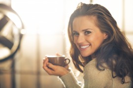 hot tea with honey cold remedies, manuka honey