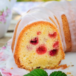 Manuka Honey Raspberry Bundt Cake manuka honey recipes